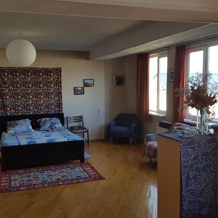 Good Apartment Tbilisi Bagian luar foto