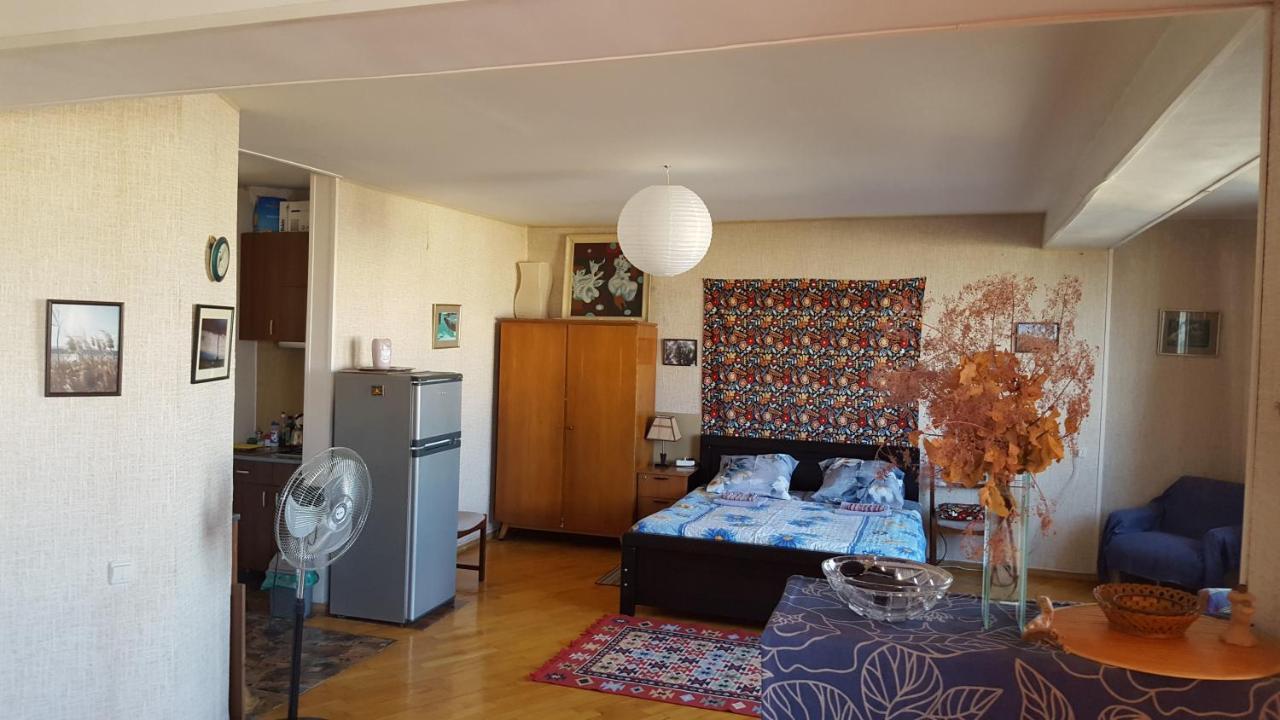 Good Apartment Tbilisi Bagian luar foto