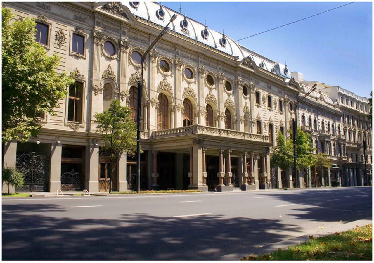 Good Apartment Tbilisi Bagian luar foto